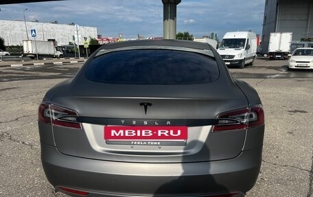 Tesla Model S I, 2012 год, 1 700 000 рублей, 10 фотография