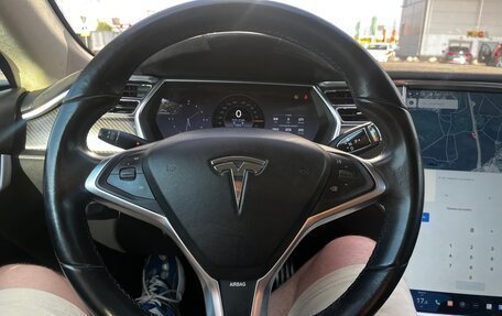 Tesla Model S I, 2012 год, 1 700 000 рублей, 16 фотография