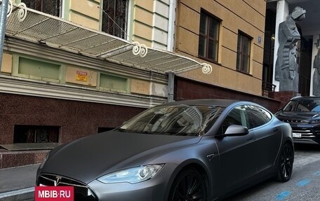 Tesla Model S I, 2012 год, 1 700 000 рублей, 37 фотография