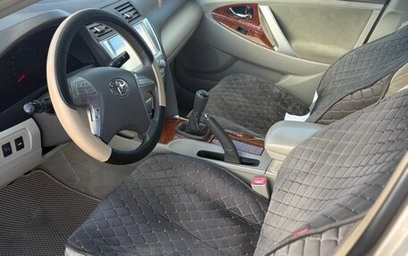 Toyota Camry, 2008 год, 800 000 рублей, 5 фотография