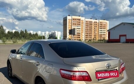 Toyota Camry, 2008 год, 800 000 рублей, 3 фотография