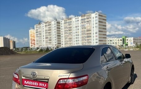 Toyota Camry, 2008 год, 800 000 рублей, 4 фотография