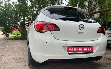 Opel Astra J, 2012 год, 777 000 рублей, 8 фотография