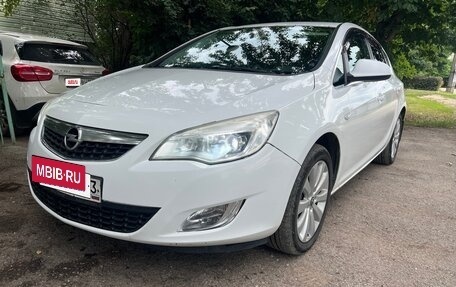 Opel Astra J, 2012 год, 777 000 рублей, 5 фотография