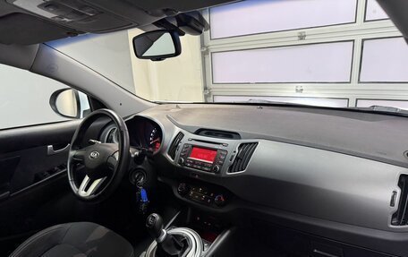KIA Sportage III, 2015 год, 1 350 000 рублей, 17 фотография