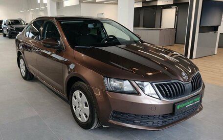 Skoda Octavia, 2017 год, 1 584 000 рублей, 3 фотография