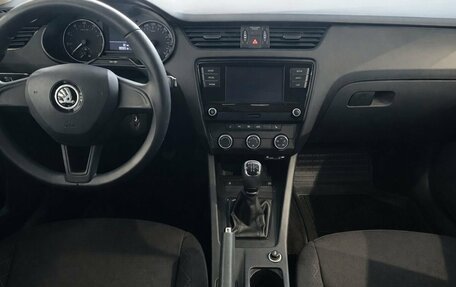 Skoda Octavia, 2017 год, 1 584 000 рублей, 10 фотография