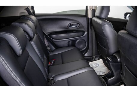 Honda Vezel, 2022 год, 2 499 000 рублей, 10 фотография