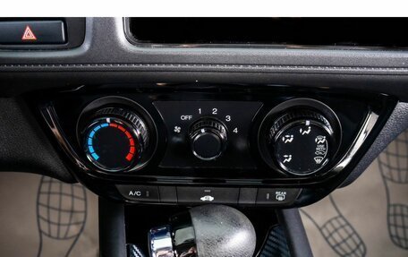 Honda Vezel, 2022 год, 2 499 000 рублей, 18 фотография