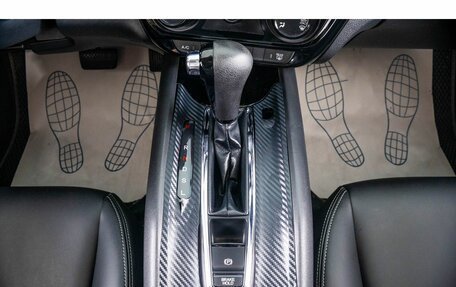 Honda Vezel, 2022 год, 2 499 000 рублей, 19 фотография