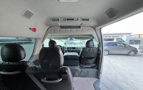 Toyota HiAce H200, 2008 год, 2 350 000 рублей, 22 фотография