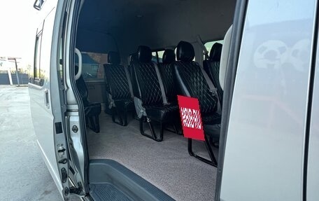 Toyota HiAce H200, 2008 год, 2 350 000 рублей, 19 фотография