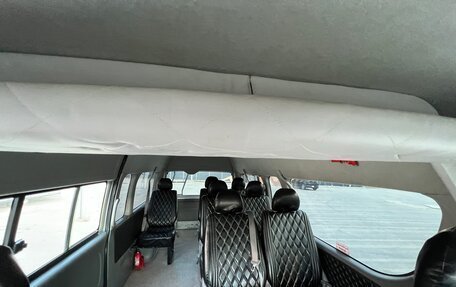 Toyota HiAce H200, 2008 год, 2 350 000 рублей, 37 фотография