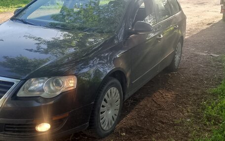 Volkswagen Passat B6, 2008 год, 620 000 рублей, 2 фотография