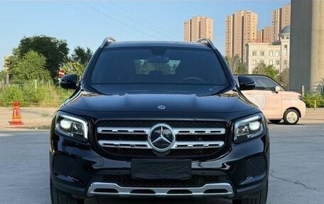 Mercedes-Benz GLB, 2021 год, 4 100 000 рублей, 5 фотография