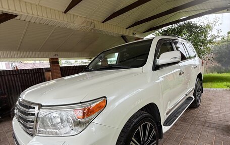 Toyota Land Cruiser 200, 2013 год, 4 250 000 рублей, 2 фотография