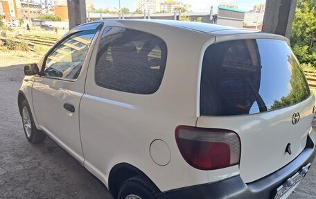 Toyota Vitz, 2000 год, 240 000 рублей, 8 фотография