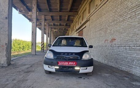Toyota Vitz, 2000 год, 240 000 рублей, 1 фотография
