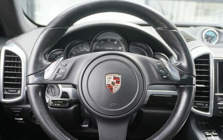 Porsche Cayenne III, 2011 год, 2 090 000 рублей, 14 фотография