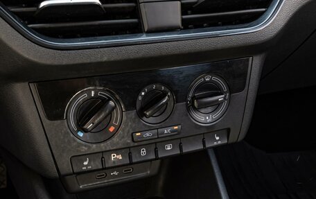 Skoda Rapid II, 2020 год, 1 570 000 рублей, 13 фотография