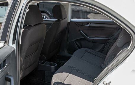 Skoda Rapid II, 2020 год, 1 570 000 рублей, 11 фотография