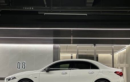 Mercedes-Benz A-Класс, 2023 год, 1 749 003 рублей, 3 фотография