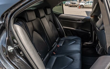 Toyota Camry, 2019 год, 2 599 000 рублей, 7 фотография