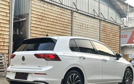 Volkswagen Golf VIII, 2023 год, 2 150 000 рублей, 7 фотография