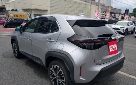 Toyota Yaris Cross, 2022 год, 1 500 000 рублей, 7 фотография