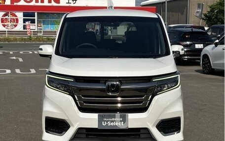Honda Stepwgn IV, 2021 год, 1 950 000 рублей, 2 фотография