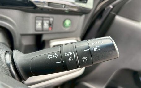 Honda Stepwgn IV, 2016 год, 1 600 000 рублей, 19 фотография