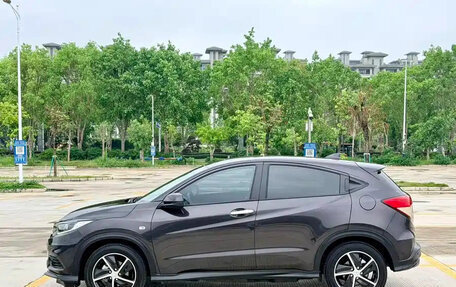 Honda Vezel, 2021 год, 1 355 520 рублей, 5 фотография