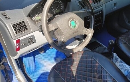Skoda Fabia I, 2002 год, 240 000 рублей, 4 фотография