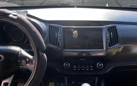 KIA Sportage III, 2013 год, 750 000 рублей, 10 фотография