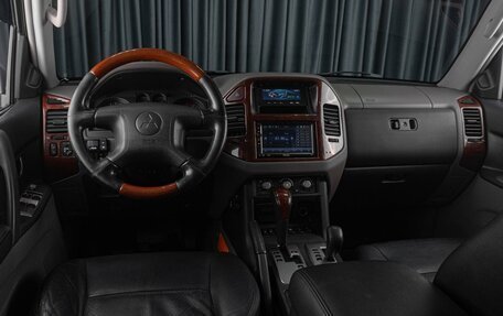 Mitsubishi Pajero III рестайлинг, 2004 год, 999 000 рублей, 6 фотография