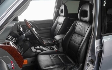 Mitsubishi Pajero III рестайлинг, 2004 год, 999 000 рублей, 10 фотография