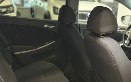 Hyundai Solaris II рестайлинг, 2013 год, 775 000 рублей, 12 фотография