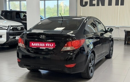Hyundai Solaris II рестайлинг, 2013 год, 775 000 рублей, 5 фотография
