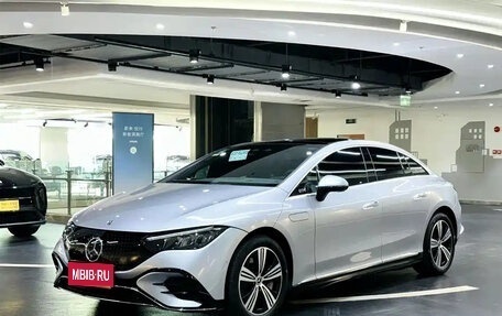 Mercedes-Benz EQE, 2022 год, 5 850 000 рублей, 1 фотография