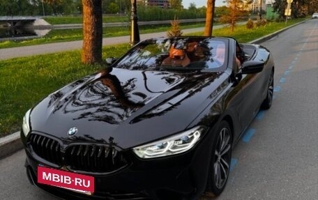 BMW 8 серия, 2021 год, 8 900 000 рублей, 2 фотография