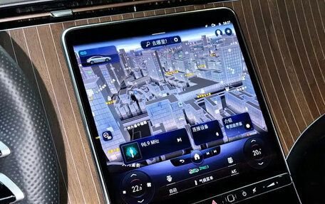 Mercedes-Benz EQE, 2022 год, 5 850 000 рублей, 18 фотография