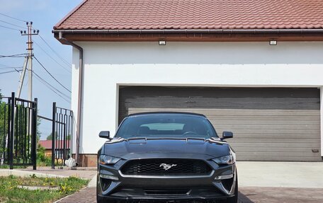 Ford Mustang VI рестайлинг, 2019 год, 4 400 000 рублей, 3 фотография
