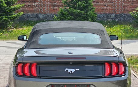 Ford Mustang VI рестайлинг, 2019 год, 4 400 000 рублей, 8 фотография