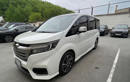 Honda Stepwgn IV, 2021 год, 2 050 000 рублей, 2 фотография