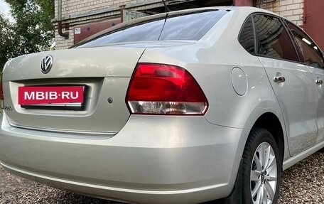 Volkswagen Polo VI (EU Market), 2012 год, 805 000 рублей, 24 фотография