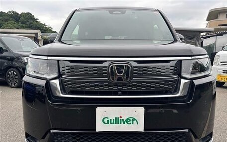 Honda Stepwgn, 2022 год, 2 150 300 рублей, 2 фотография