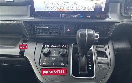 Honda Stepwgn, 2022 год, 2 150 300 рублей, 18 фотография