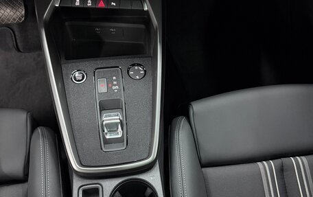 Audi A3, 2023 год, 2 200 000 рублей, 8 фотография