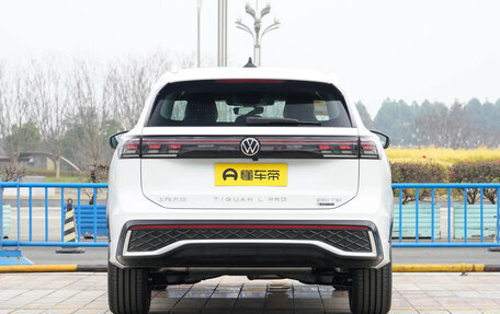 Volkswagen Tiguan, 2026 год, 4 390 000 рублей, 4 фотография