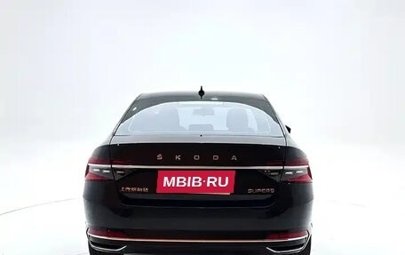 Skoda Superb III рестайлинг, 2023 год, 1 890 300 рублей, 5 фотография